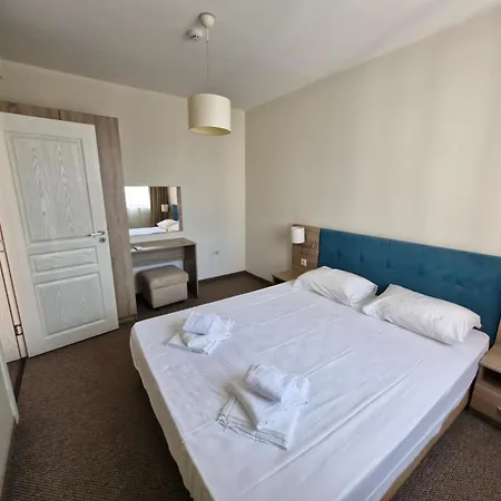 Sun Travel Sunny * Slantschew brjag