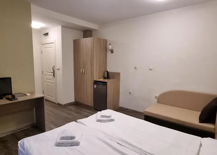 Sun Travel Sunny Апартаменти