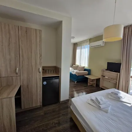 Апартаменты Sun Travel Sunny *